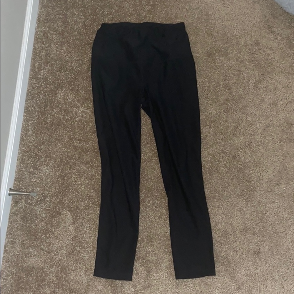 black leggings